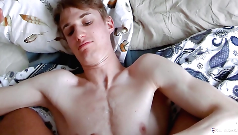 Guy plays with a brunette's anus in a hot hardcore scene