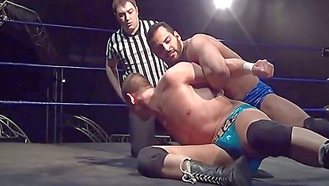 Busty slut gets her pussy fucked in a wrestling match
