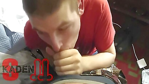 Amateur deepthroat fuck by a brunette with a big cock