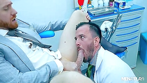 Big ass blonde medical girl gets a massage on her ass