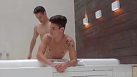 Big cock hottie enjoys some anal fun with her lover
