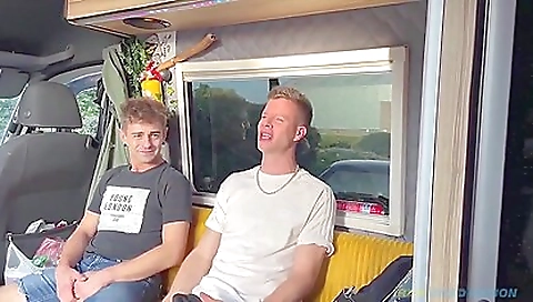 Two blondes and a guy do some bareback fucking in the car
