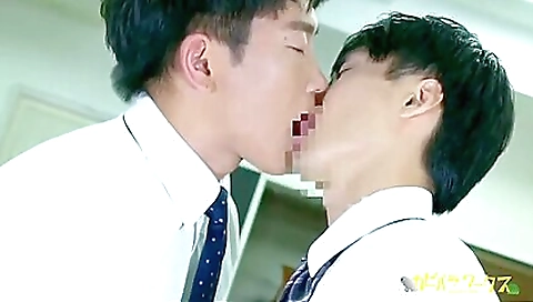 Japanese girl enjoys a nice creampie from her boss